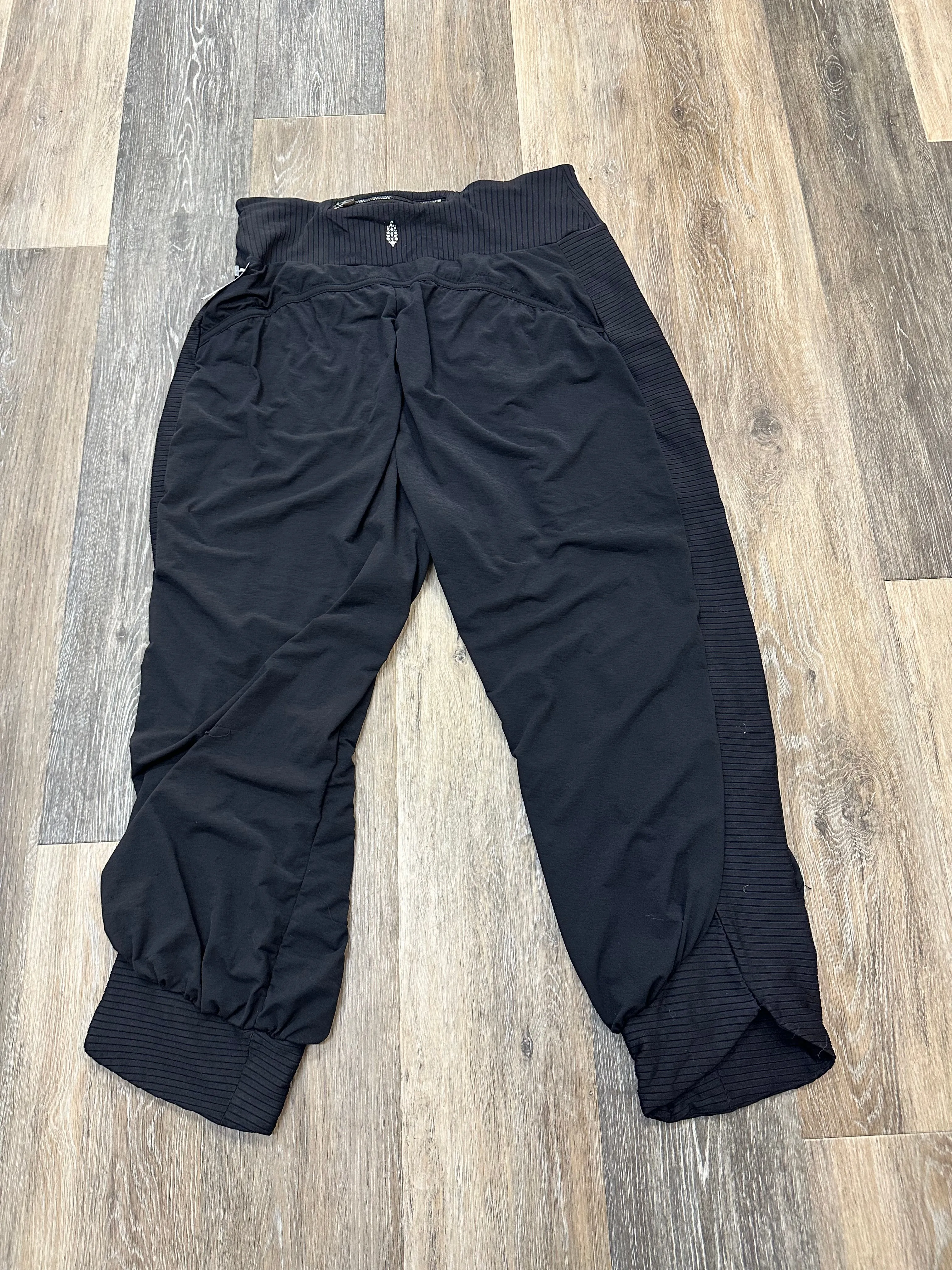 Athletic Pants By Free People In Black, Size: M