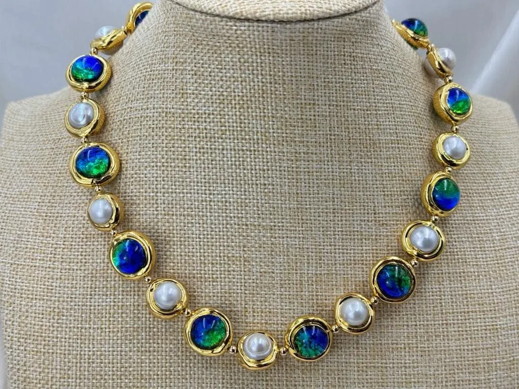Dainty Natural pearl Glass beads necklace