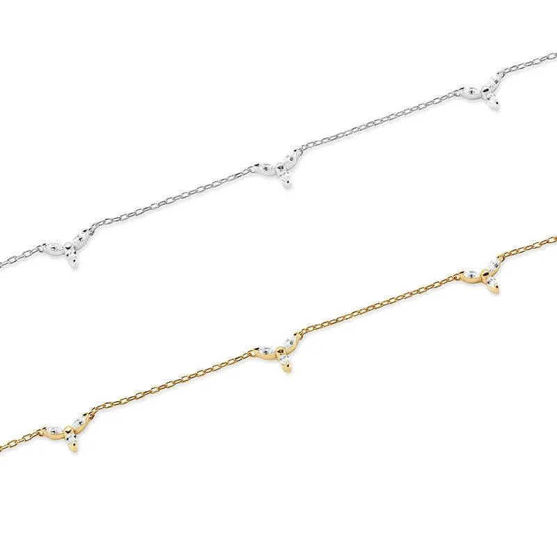 Floral Trillium Station Necklace
