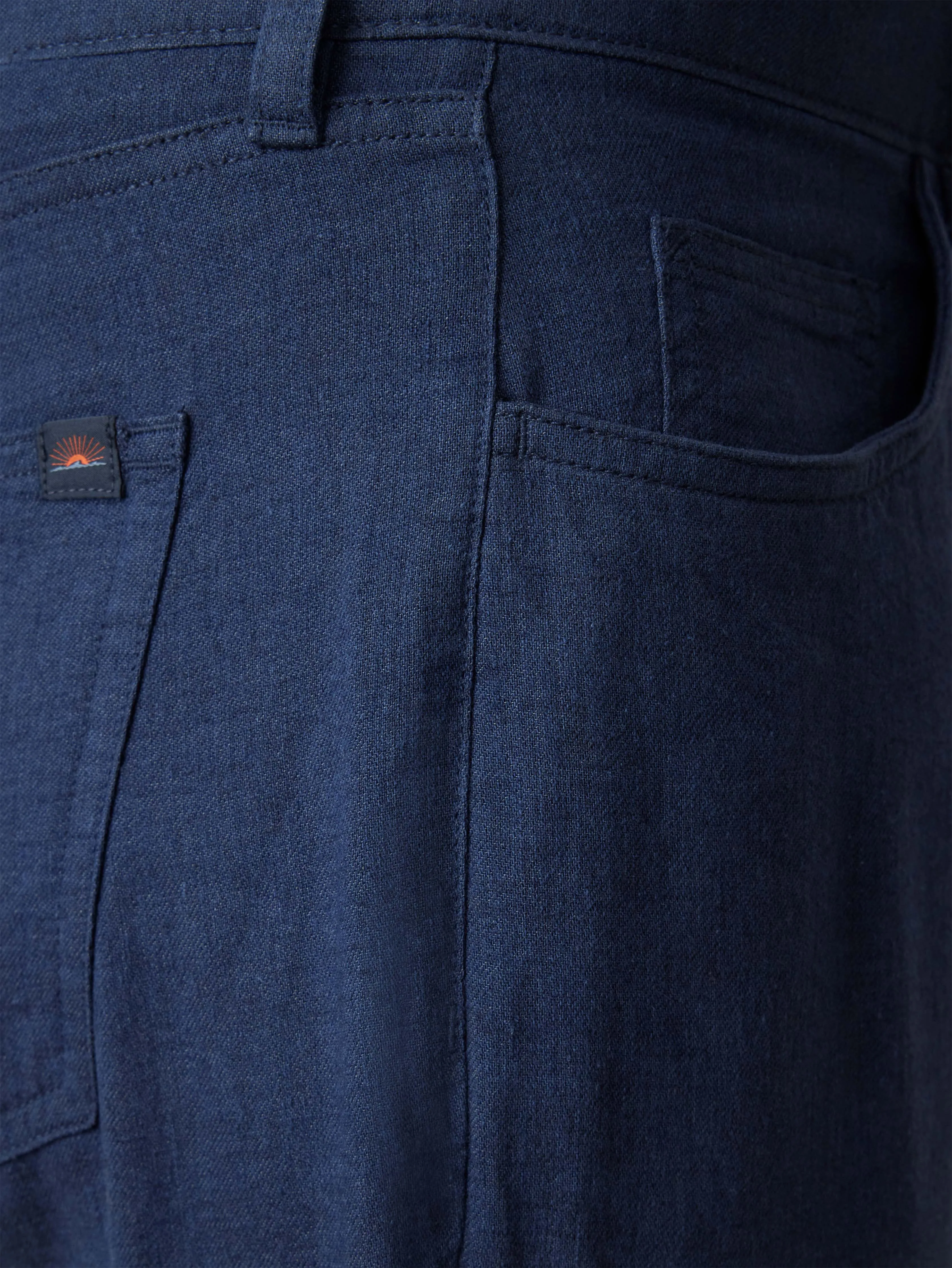 Movement™ Linen 5-Pocket Pant - Deep Sea Navy
